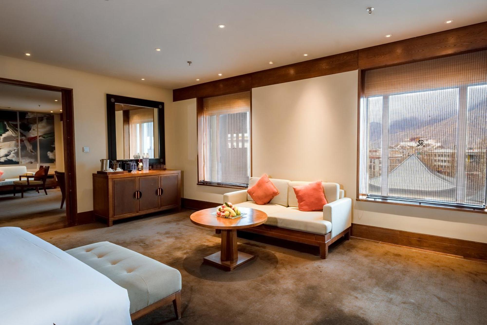 The St. Regis Lhasa Resort Bagian luar foto