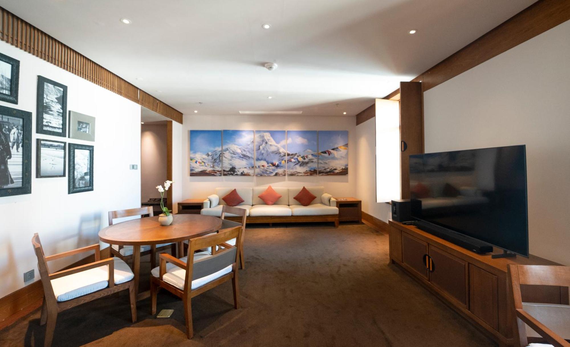 The St. Regis Lhasa Resort Bagian luar foto